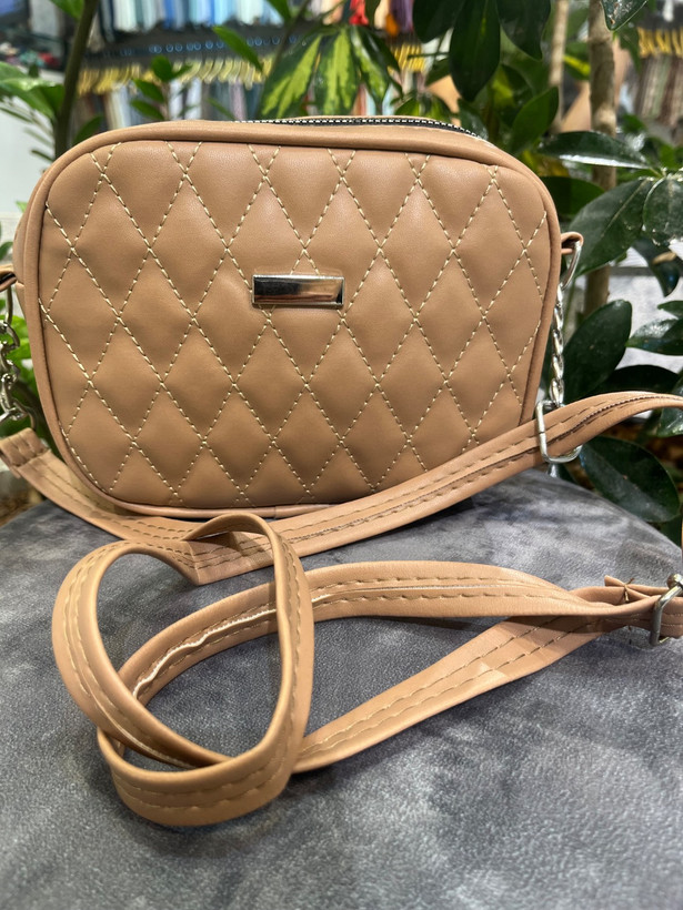 کیف زارا چرخ دوزی