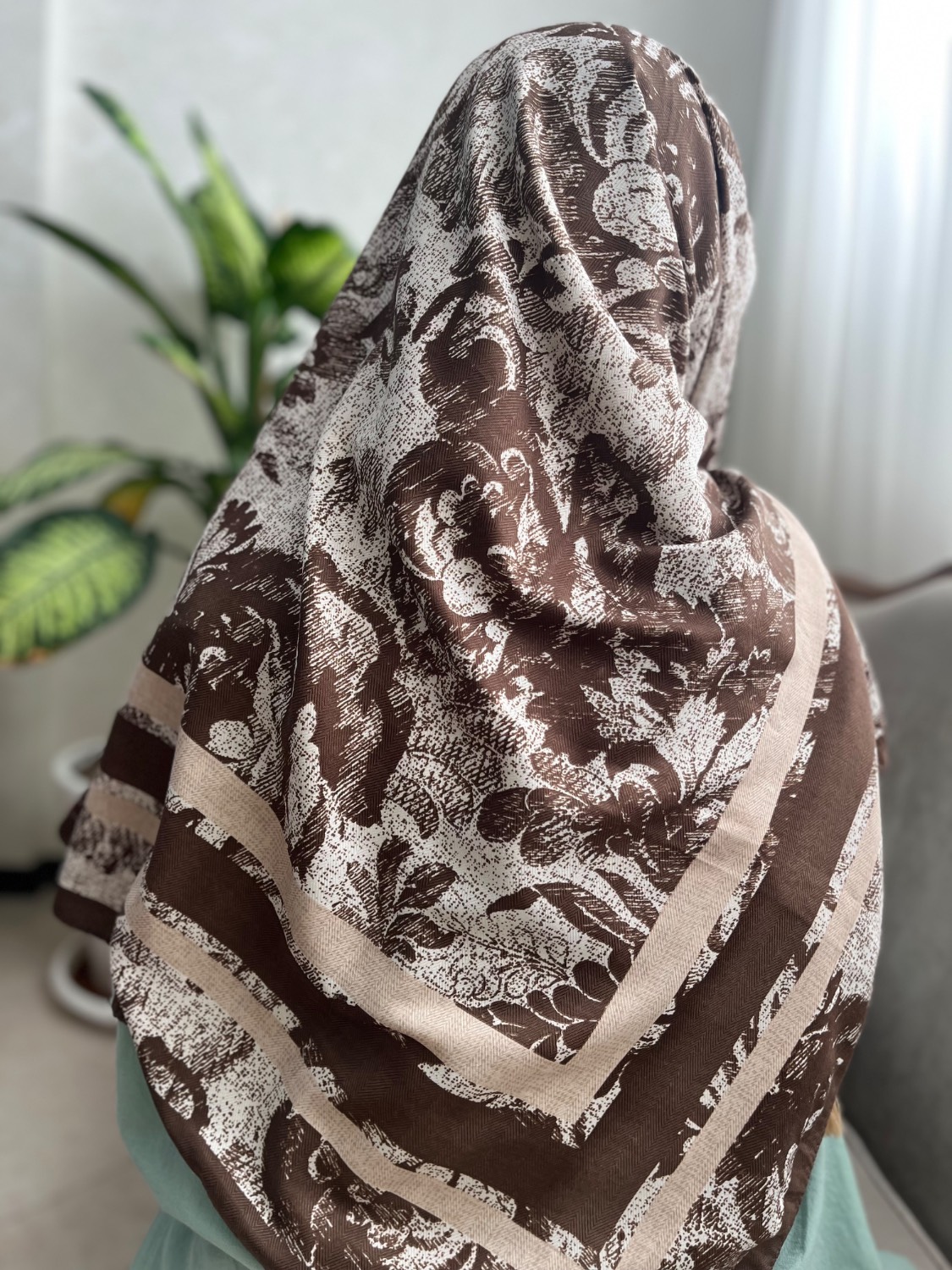 روسری نخی گل دار  قواره 140