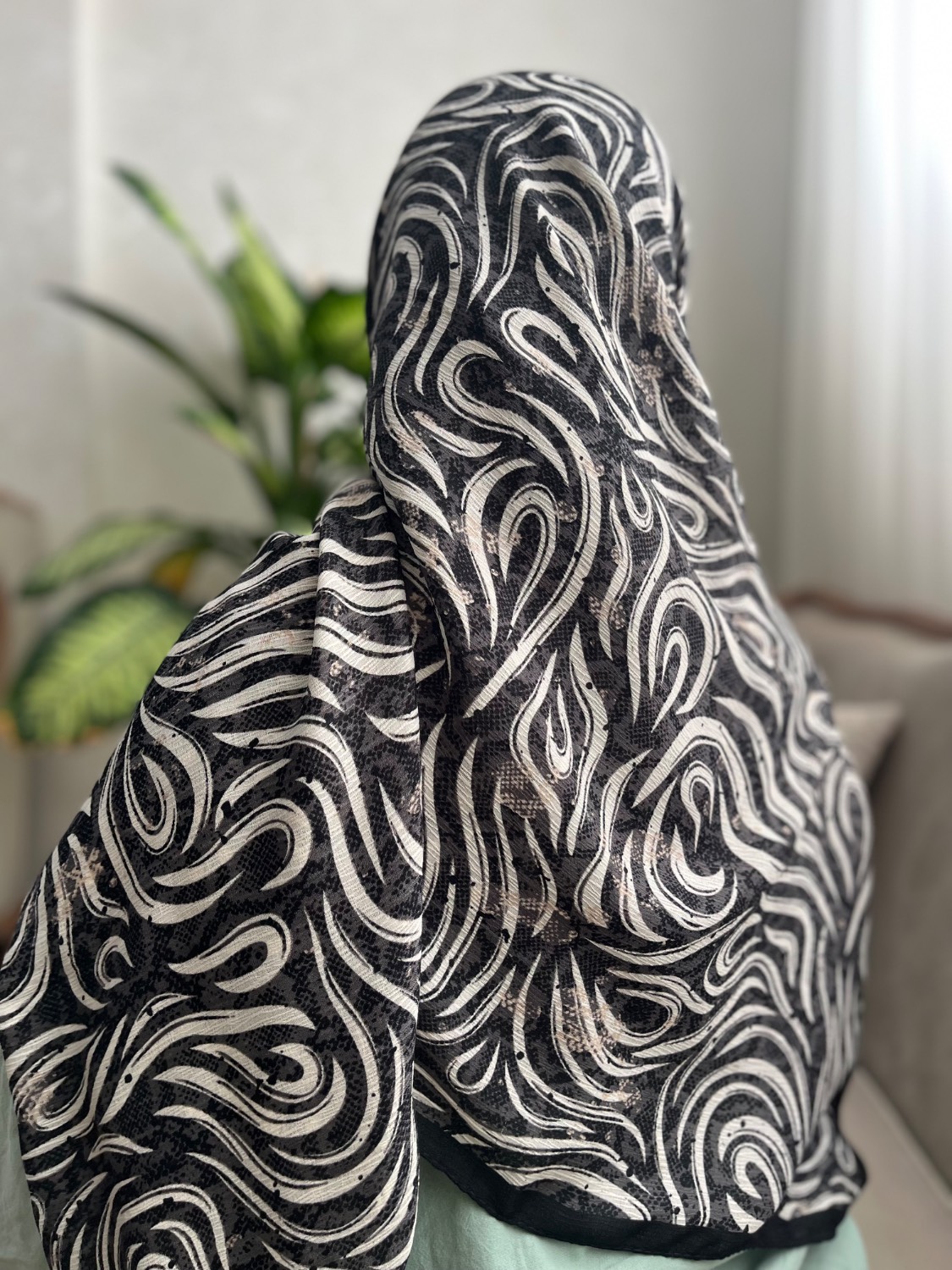 روسری نخی طرحدار قواره 140