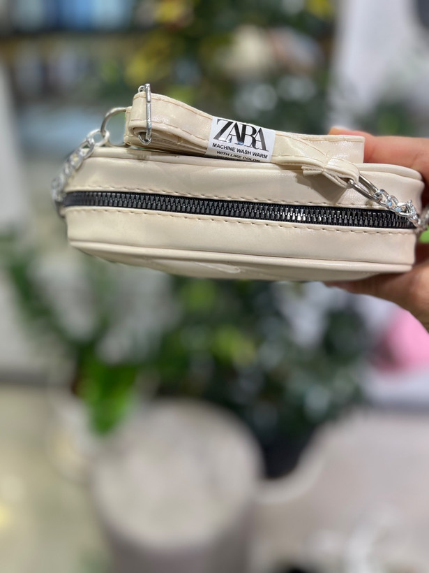 کیف زارا چرخ دوزی