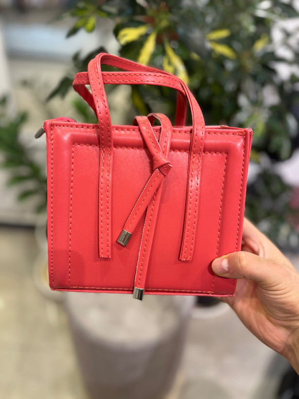 کیف کلاسیک دستک دار