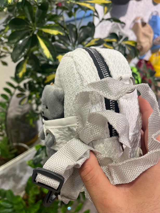 کوله پشتی کنفی خرسی بچگانه دارای رنگبندی