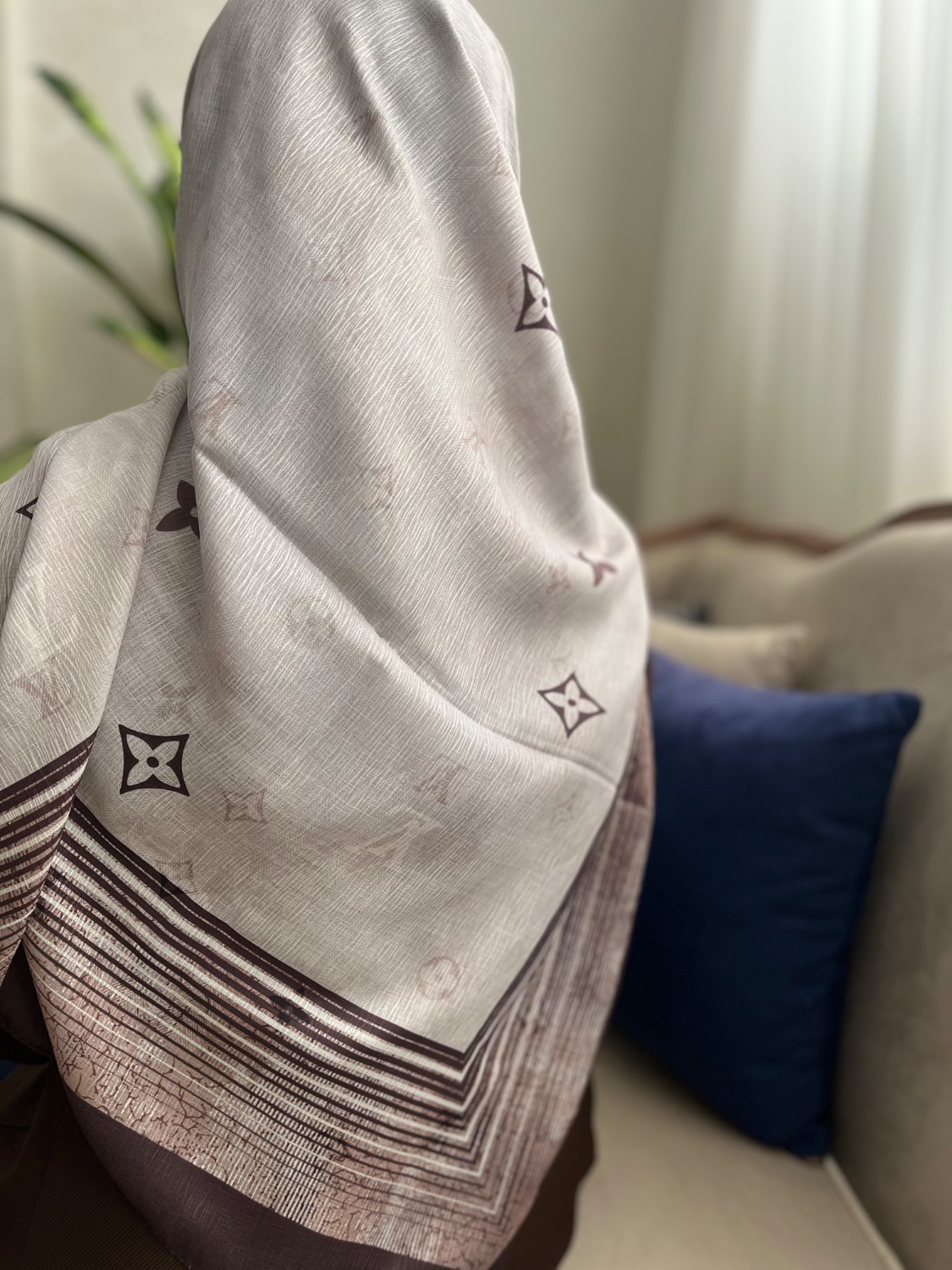 روسری نخی طرحدار قواره 140