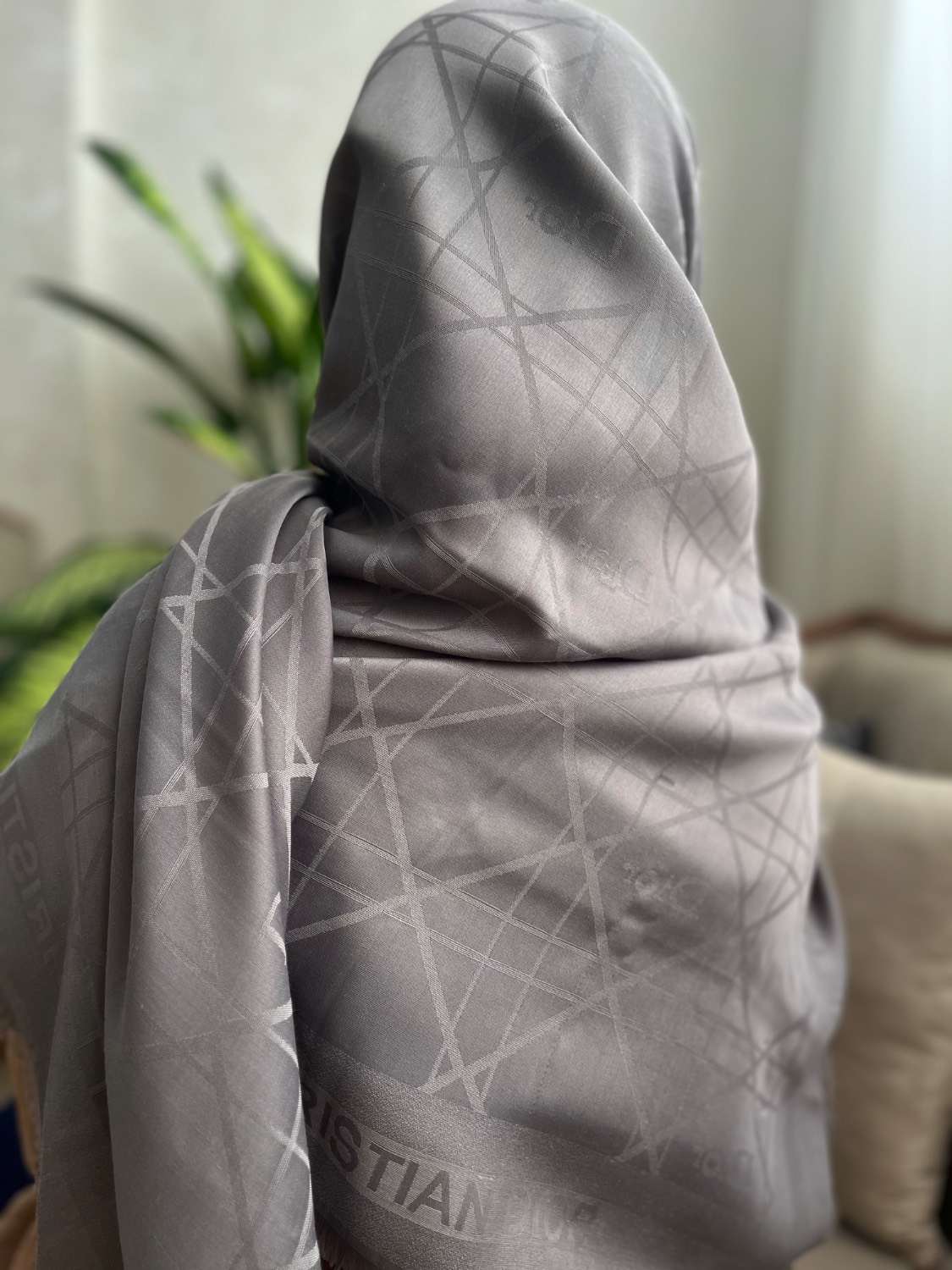 روسری نخ ابریشم ژاکارد قواره 140