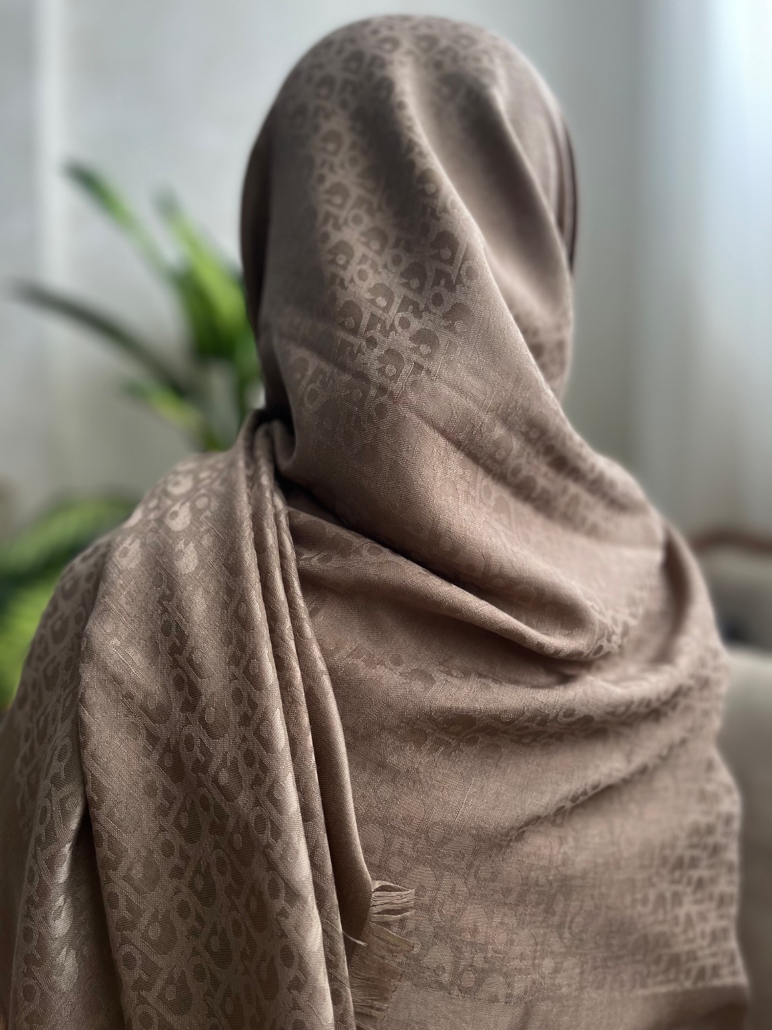 روسری  نخ ابریشم ژاکارد قواره 140
