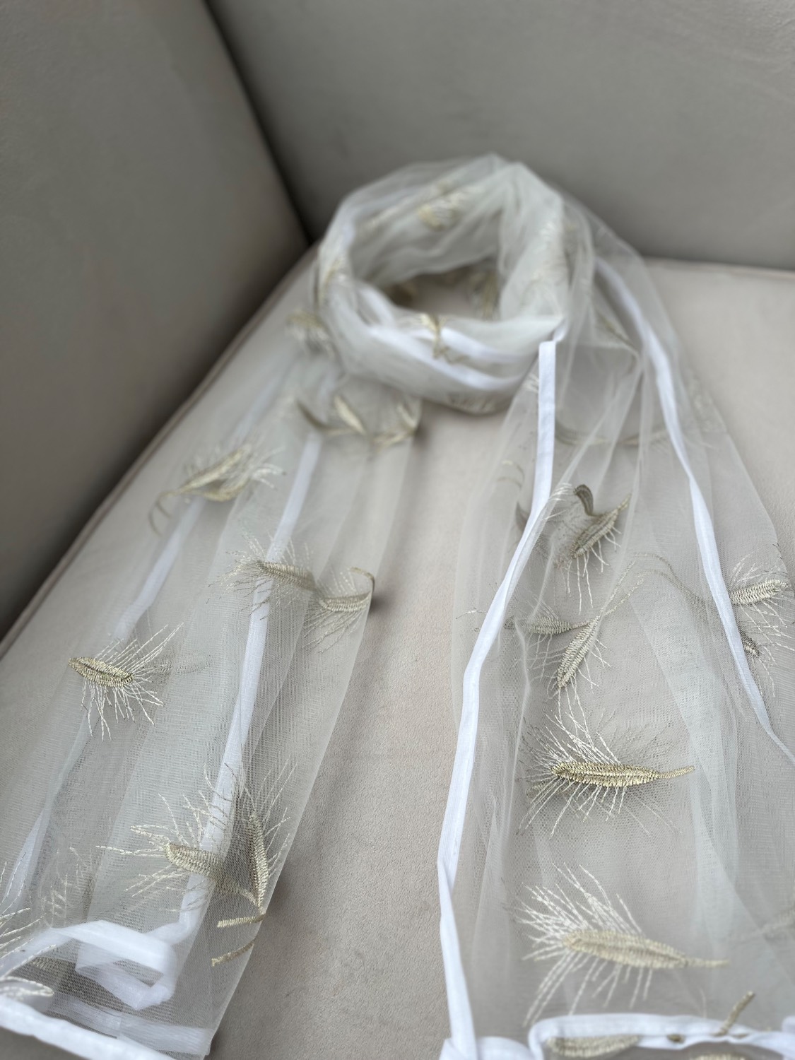شال تور گلدوزی برگ