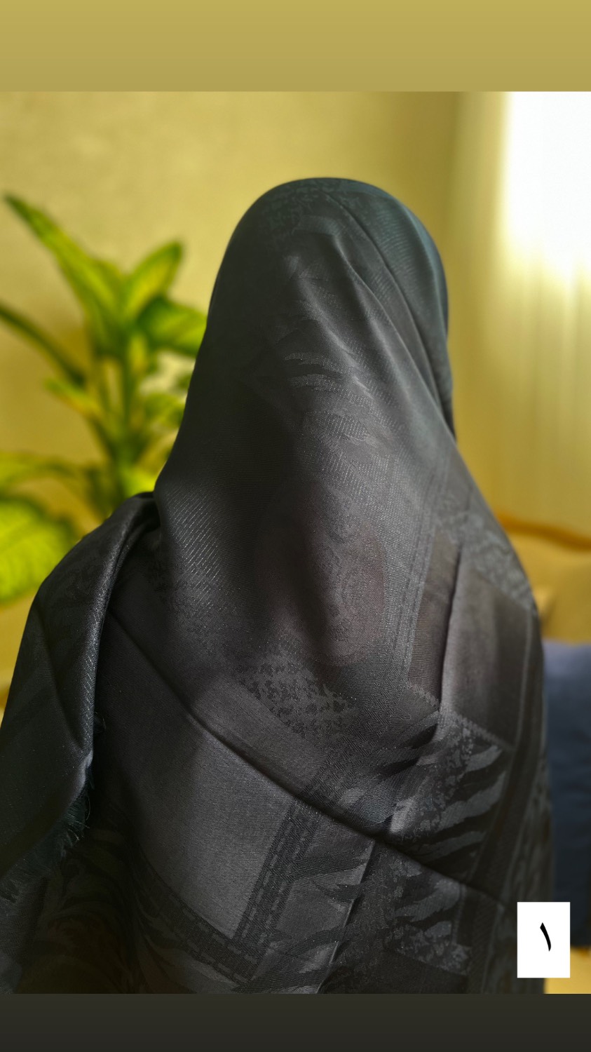 روسری ابریشم ژاکارد لمه دار قواره 140| رنگ سورمه ای سیر
