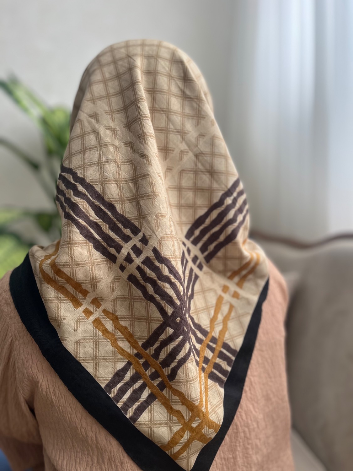 روسری نخی پاییزه قواره 90| دارای رنگبندی